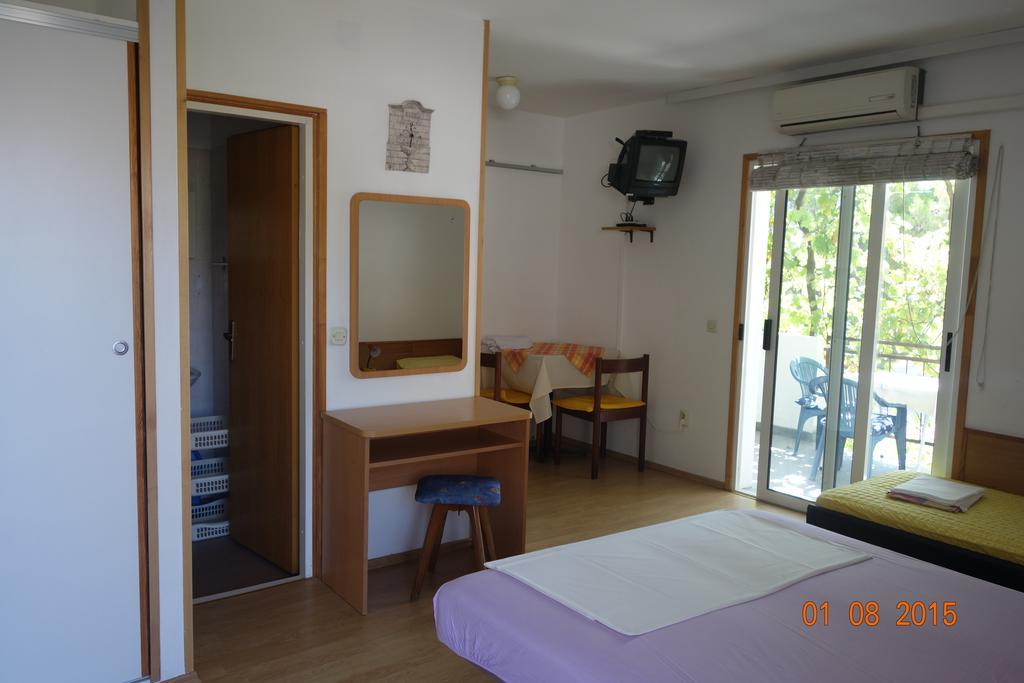Apartments Mistral 奥瑞比克 客房 照片