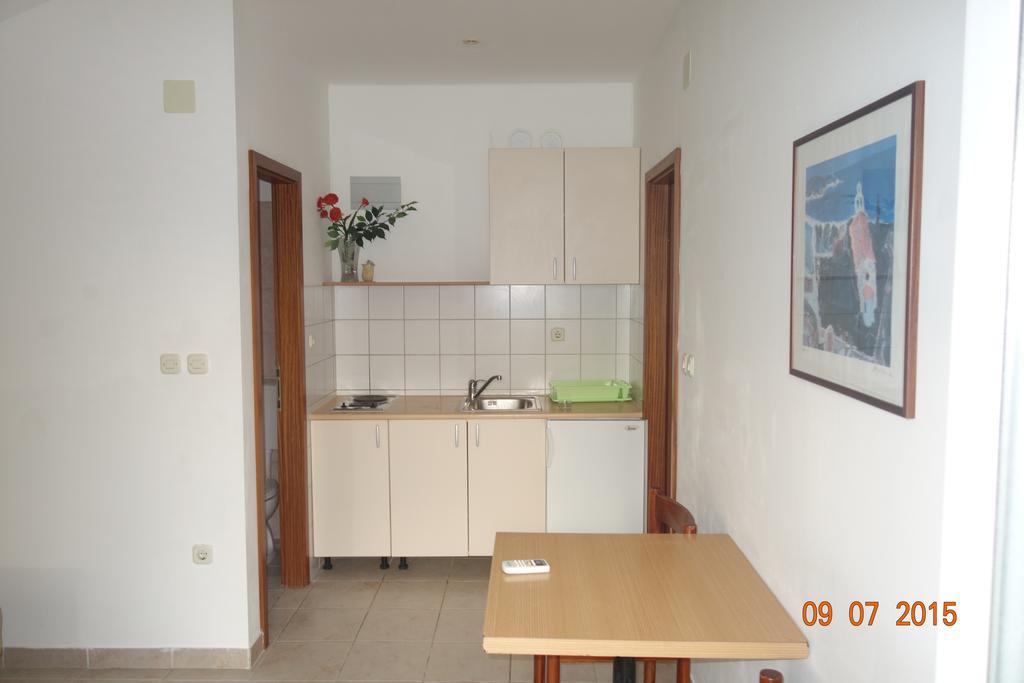 Apartments Mistral 奥瑞比克 客房 照片