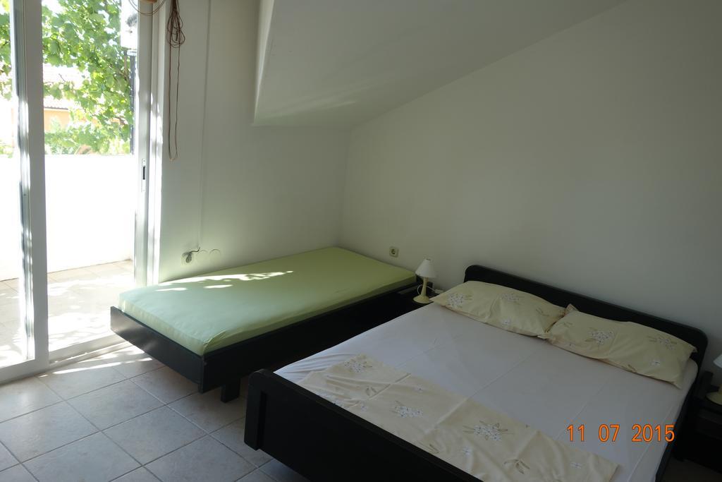 Apartments Mistral 奥瑞比克 客房 照片