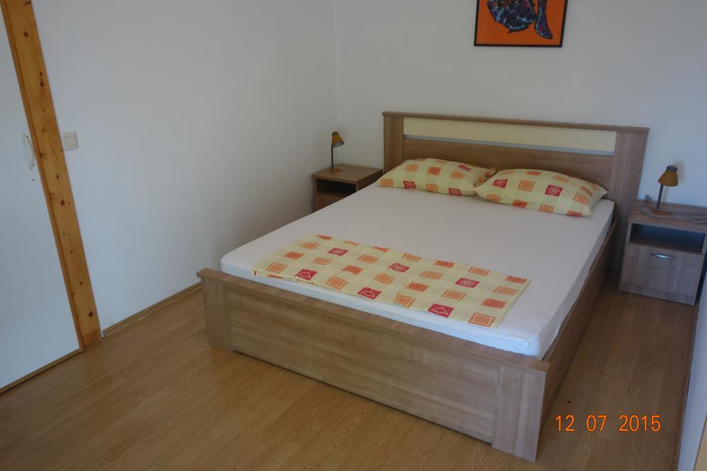 Apartments Mistral 奥瑞比克 客房 照片