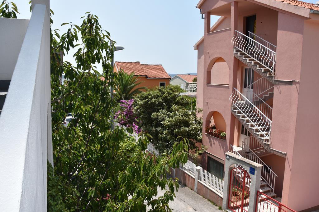 Apartments Mistral 奥瑞比克 外观 照片
